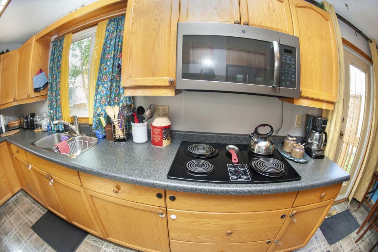 Tiga Bed And Breakfast Yellowknife Dış mekan fotoğraf